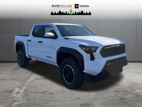 New 2026 Toyota Tacoma TRD Off-Road AWD/4WD image 8