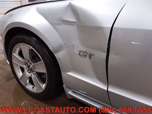 Used 2006 Ford Mustang GT Premium image 8