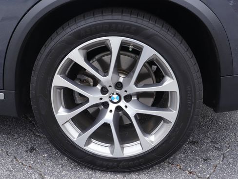 Used 2019 BMW X5 xDrive40i w/ Convenience Package image 43