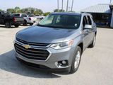Used 2021 Chevrolet Traverse LT image 3