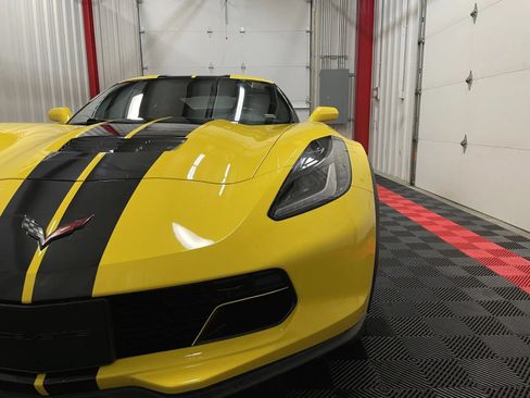 Used 2017 Chevrolet Corvette Grand Sport RWD image 12