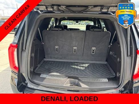 Used 2021 GMC Yukon Denali w/ Denali Premium Package AWD/4WD image 17