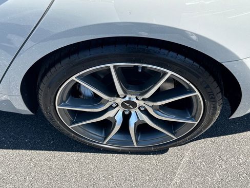 Used 2026 Genesis G70 2.5T Prestige RWD image 19