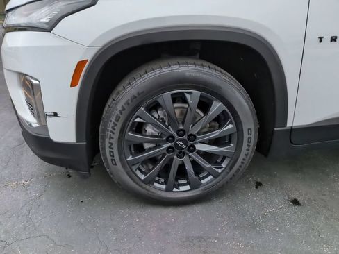 Used 2023 Chevrolet Traverse RS AWD/4WD image 11
