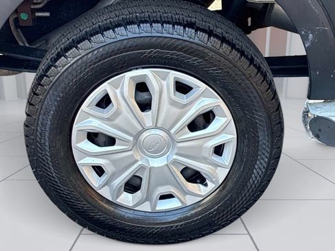 Used 2025 Ford Transit 250 Low Roof w/ Exterior Upgrade Package RWD image 10