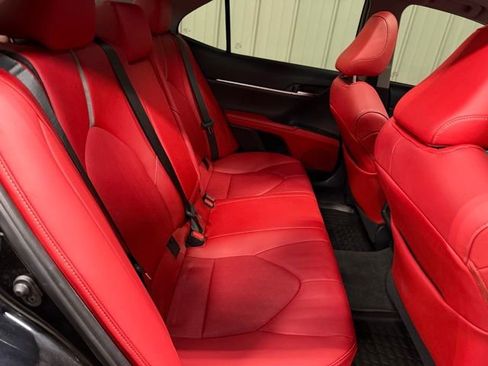 Used 2021 Toyota Camry XSE image 22