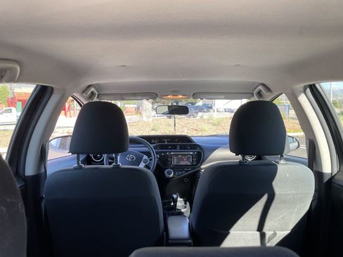 Used 2015 Toyota Prius C Four image 8