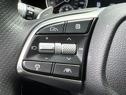 Used 2025 Genesis G70 2.5T w/ Sport Prestige Package image 23