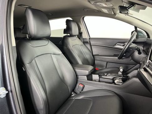 Certified 2023 Kia Sportage EX AWD/4WD image 25