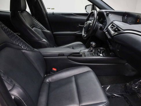 Used 2020 Lexus UX 250h w/ Premium Package image 16