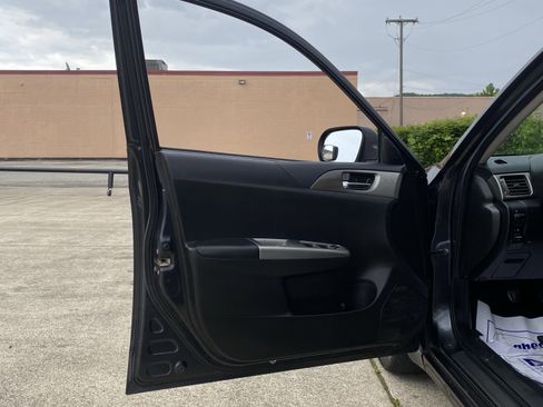 Used 2009 Subaru Impreza 2.5i Premium image 3