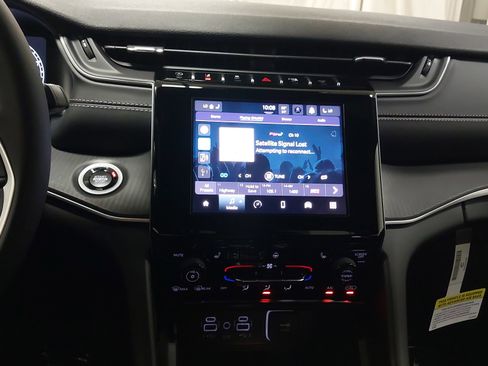 New 2025 Jeep Grand Cherokee 4WD image 20