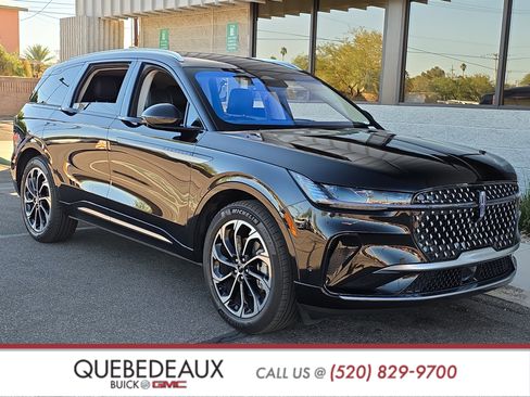 Used 2024 Lincoln Nautilus Reserve w/ Equipment Group 202A image 1