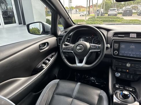 Used 2020 Nissan Leaf SL Plus FWD image 21