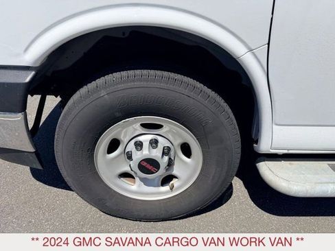 Used 2024 GMC Savana 2500 w/ Driver Convenience Package RWD image 8