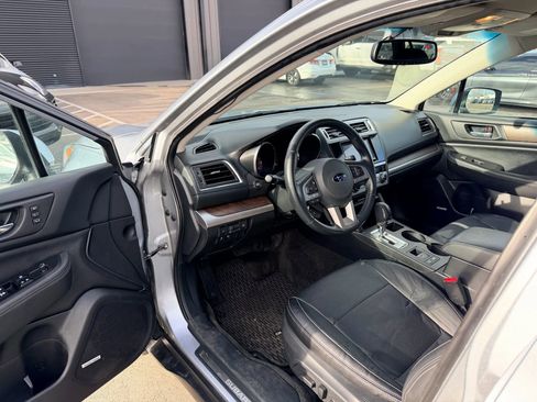 Used 2015 Subaru Outback 2.5i Limited image 9