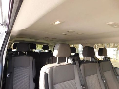 Used 2023 Ford Transit 350 XLT image 11