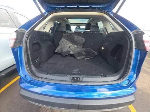 Used 2024 Ford Edge SEL w/ Convenience Package image 14