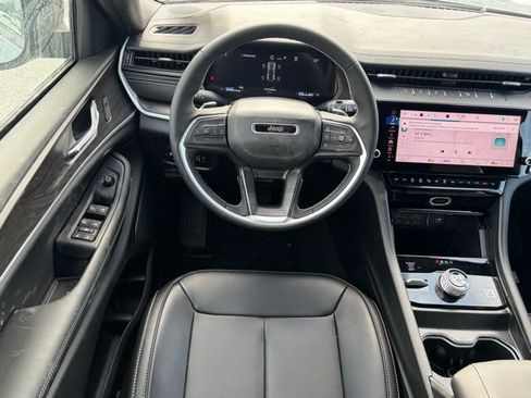 New 2026 Jeep Grand Cherokee Limited image 39