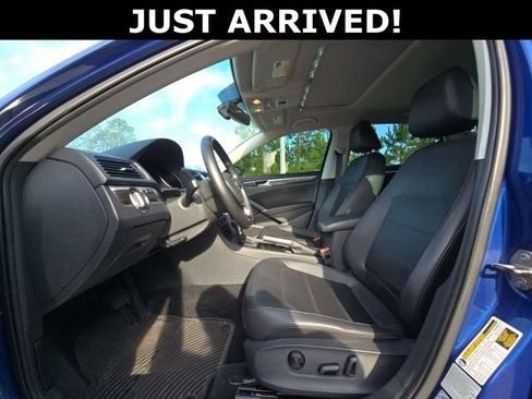 Used 2016 Volkswagen Passat 1.8T SE FWD image 13