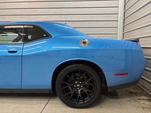 Used 2018 Dodge Challenger R/T Scat Pack w/ Dynamics Package image 5