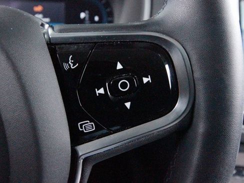 Certified 2023 Volvo XC90 B6 Ultimate image 16