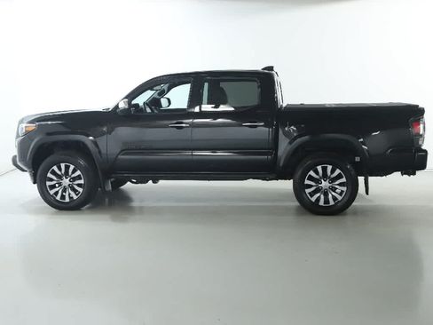 Certified 2023 Toyota Tacoma Limited AWD/4WD image 38
