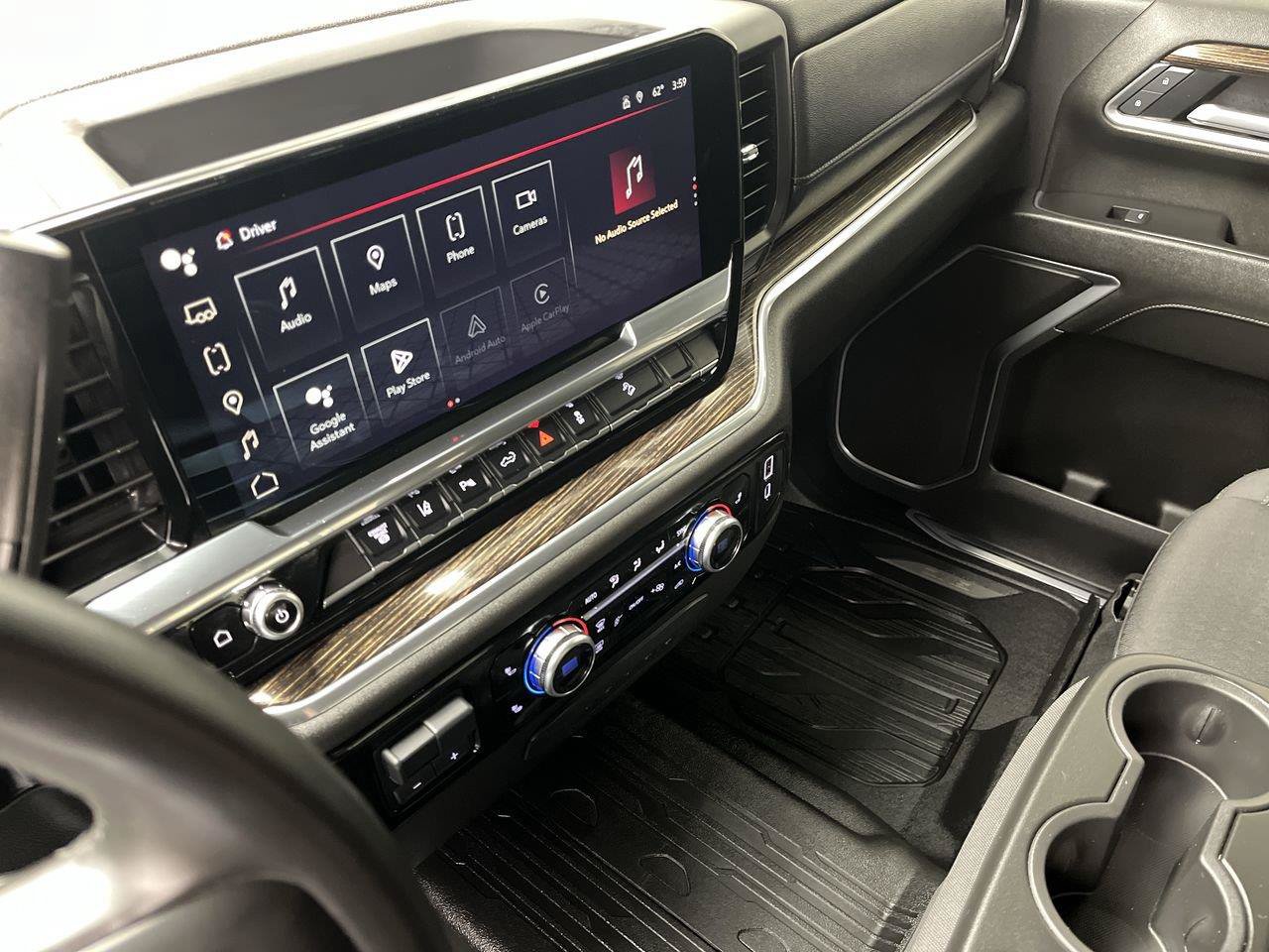 Certified 2025 GMC Sierra 2500 SLE w/ SLE Value Package; AWD/4WD image 18