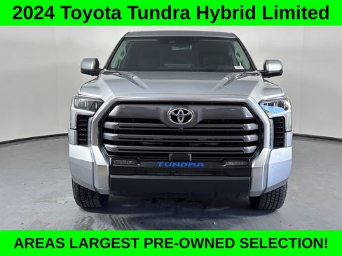 Used 2024 Toyota Tundra Limited AWD/4WD image 2