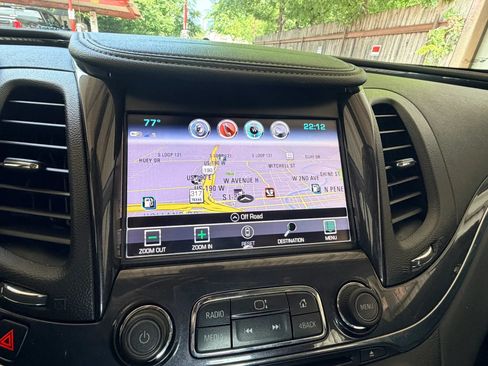 Used 2019 Chevrolet Impala Premier FWD image 18