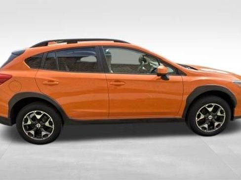 Used 2018 Subaru Crosstrek 2.0i Premium AWD/4WD image 4