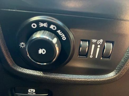 Certified 2022 Jeep Grand Cherokee L Overland w/ Luxury Tech Group IV RWD image 63