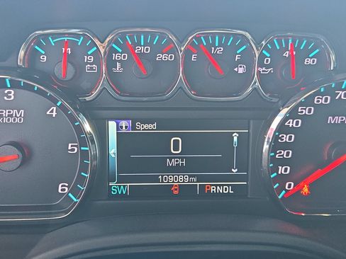 Used 2019 Chevrolet Tahoe LS AWD/4WD image 29