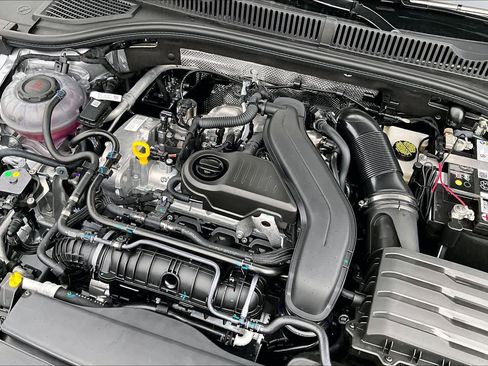 New 2026 Volkswagen Jetta SE image 17