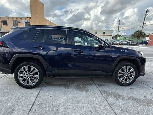 Used 2023 Toyota RAV4 XLE Premium FWD image 16