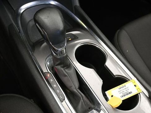 Used 2024 Chevrolet Malibu LT FWD image 22