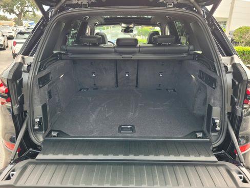 Used 2026 BMW X5 sDrive40i w/ M Sport Package image 15