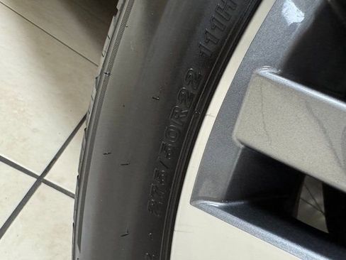 Used 2025 INFINITI QX80 Sensory image 30