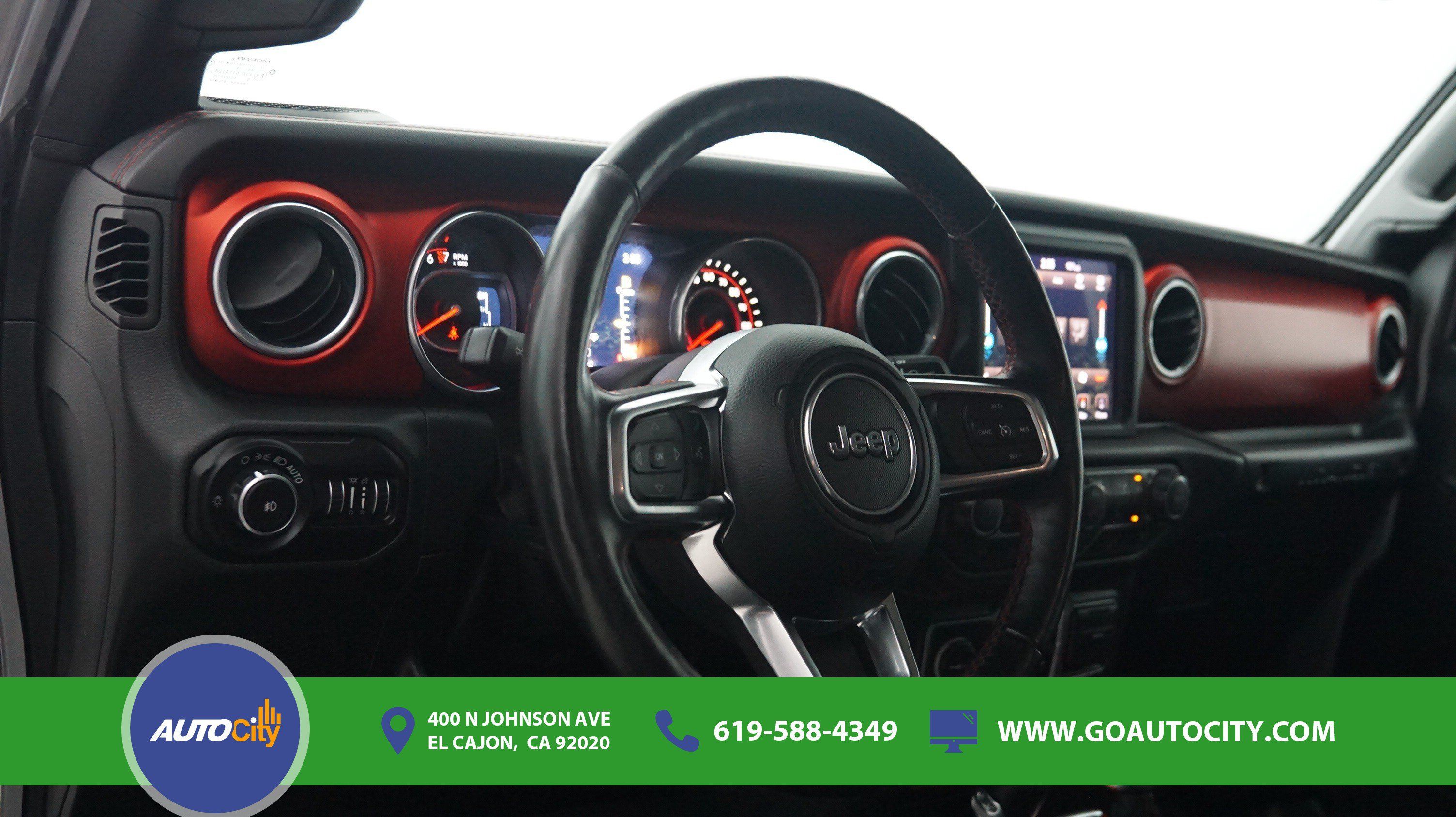 Used 2018 Jeep Wrangler Unlimited Rubicon AWD/4WD image 15