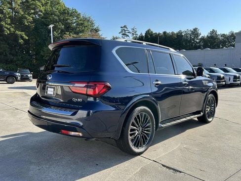 Used 2022 INFINITI QX80 Premium Select w/ All-Season Package RWD image 3