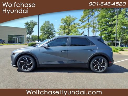 Certified 2024 Hyundai Ioniq 5 SEL RWD image 2