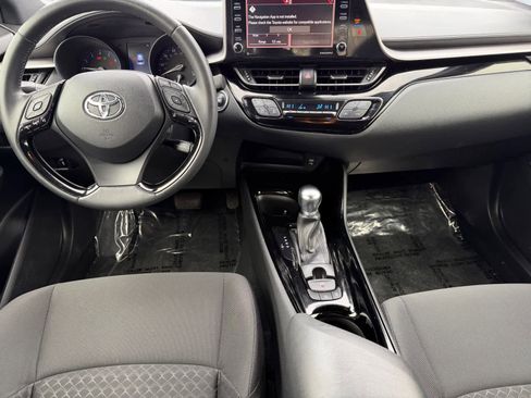 Used 2021 Toyota C-HR Nightshade image 6