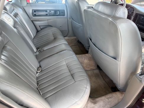 Used 1996 Chevrolet Impala SS RWD image 17