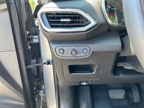 Used 2022 Chevrolet TrailBlazer LT FWD image 22