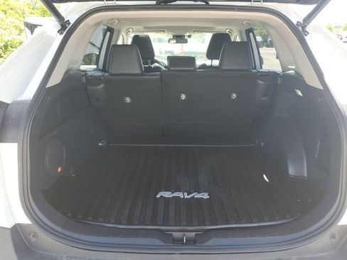 Used 2023 Toyota RAV4 XLE Premium AWD/4WD image 9