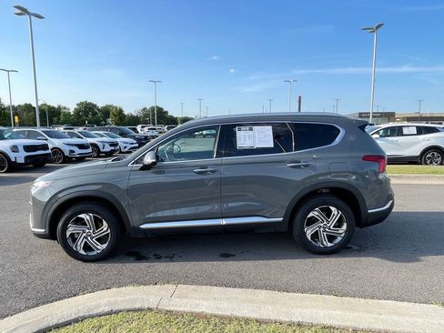 Used 2022 Hyundai Santa Fe SEL w/ Convenience Package FWD image 4