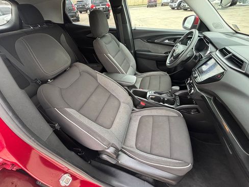Used 2021 Chevrolet TrailBlazer LT w/ Convenience Package image 33