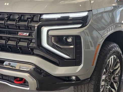 Used 2025 Chevrolet Tahoe Z71 AWD/4WD image 6