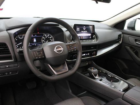 New 2026 Nissan Rogue SV image 14