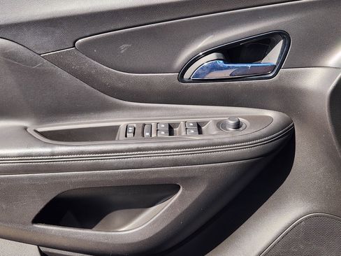 Used 2017 Buick Encore Preferred image 24